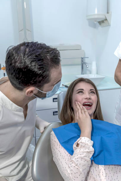 Best Broken or Chipped Tooth Repair in Leipsic, OH